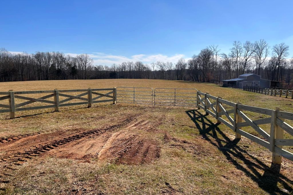 Agricultural farm fence by Cloyd's fencing